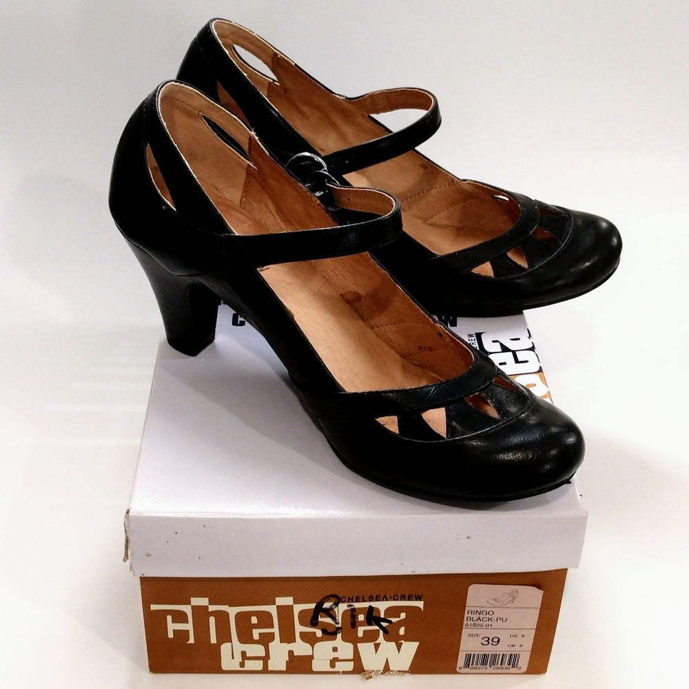 Chelsea Crew Ringo Black Vintage Style Retro Pumps